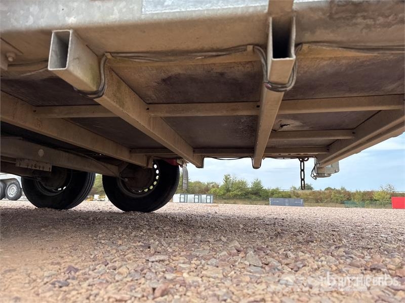 Hubiere H212L14CF Remorque 2 Essieux T/A Plant Trailer Equ مقطورات مركبات نقل