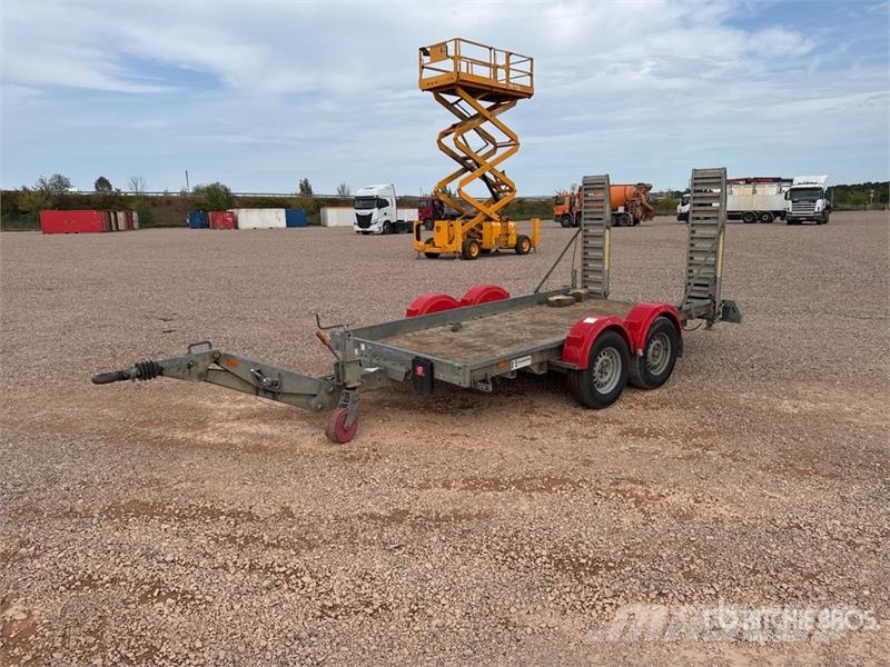 Hubiere H212L14CF Remorque 2 Essieux T/A Plant Trailer Equ مقطورات مركبات نقل
