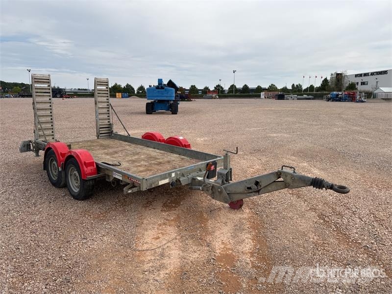 Hubiere H212L14CF Remorque 2 Essieux T/A Plant Trailer Equ مقطورات مركبات نقل