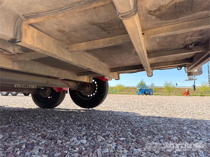 Hubiere H212L14CF T/A Remorque 2 Essieux Equipment Trailer Remolques para transporte de vehículos