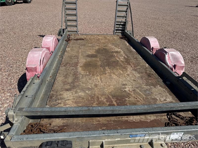 Hubiere H212L14CF T/A Remorque 2 Essieux Equipment Trailer Autotransporter prikolice