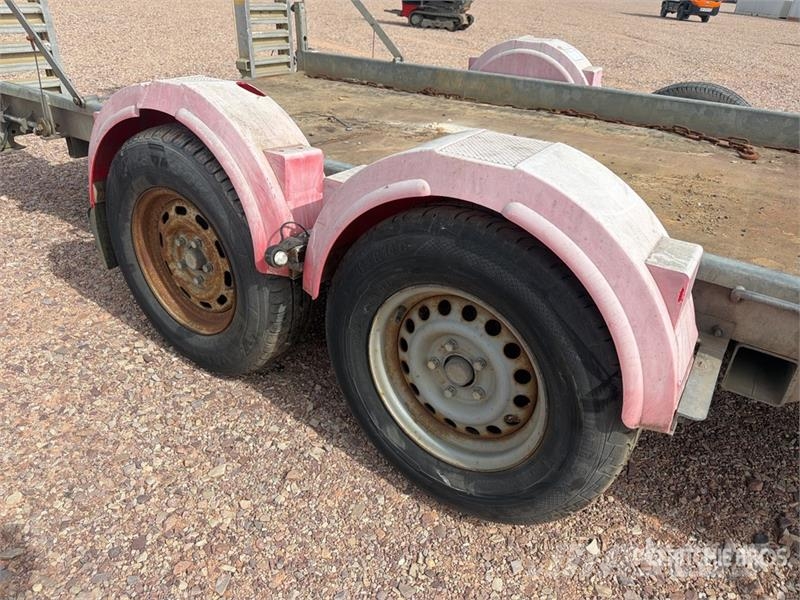Hubiere H212L14CF T/A Remorque Equipment Trailer Remorque porte engin