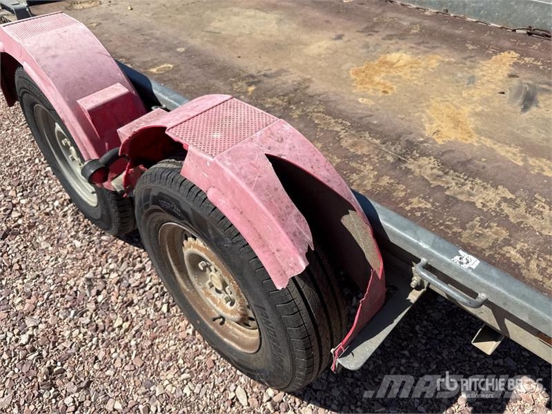 Hubiere H212L14CF T/A Remorque 2 Essieux Equipment Trailer Autotransporter prikolice