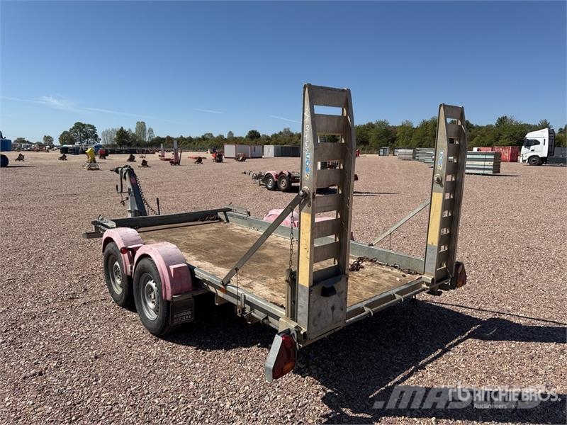 Hubiere H212L14CF T/A Remorque 2 Essieux Equipment Trailer Autotransporter prikolice