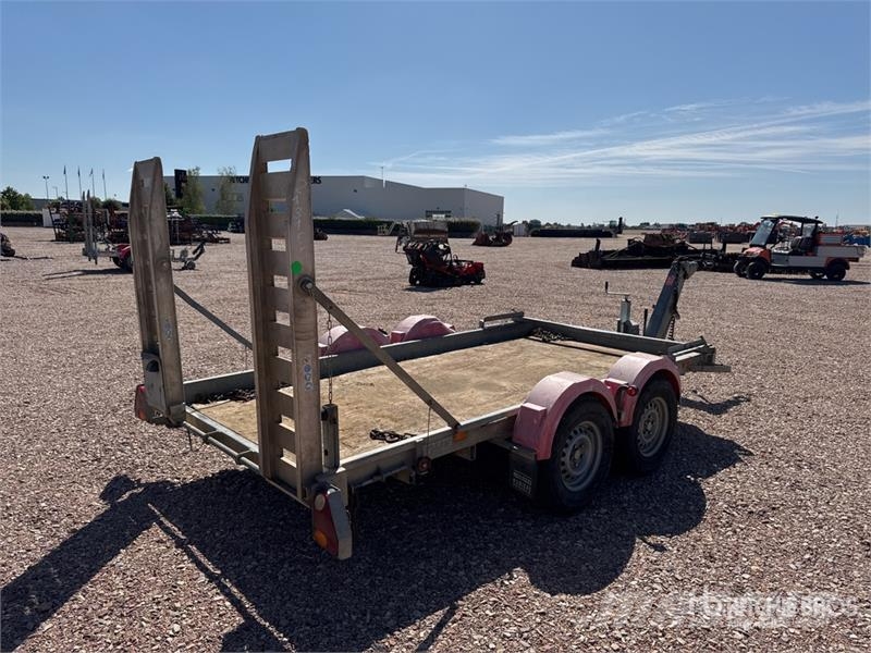 Hubiere H212L14CF T/A Remorque 2 Essieux Equipment Trailer Autotransporter prikolice