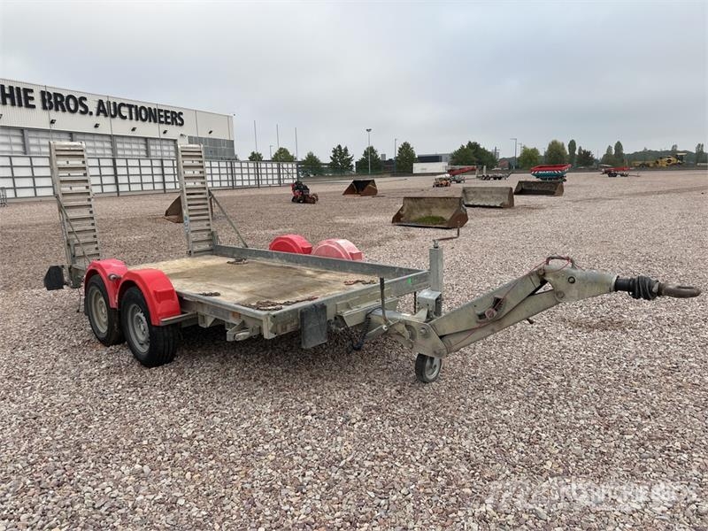 Hubiere Remorque 2 Essieux T/A Equipment Trailer Auto pārvadāšanas treileri