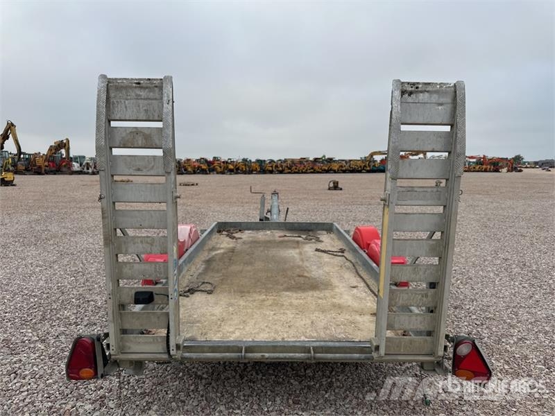 Hubiere Remorque 2 Essieux T/A Equipment Trailer Auto pārvadāšanas treileri
