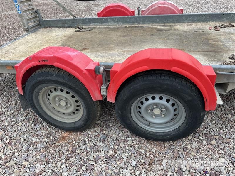 Hubiere Remorque 2 Essieux T/A Equipment Trailer Auto pārvadāšanas treileri
