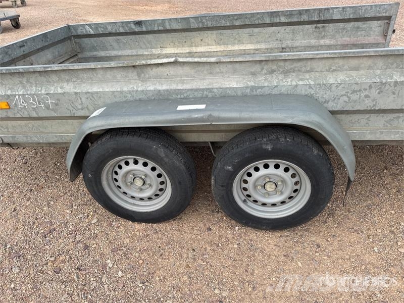Hubiere Remorque 2 Essieux T/A Plant Trailer Equipment Tra مقطورات مركبات نقل