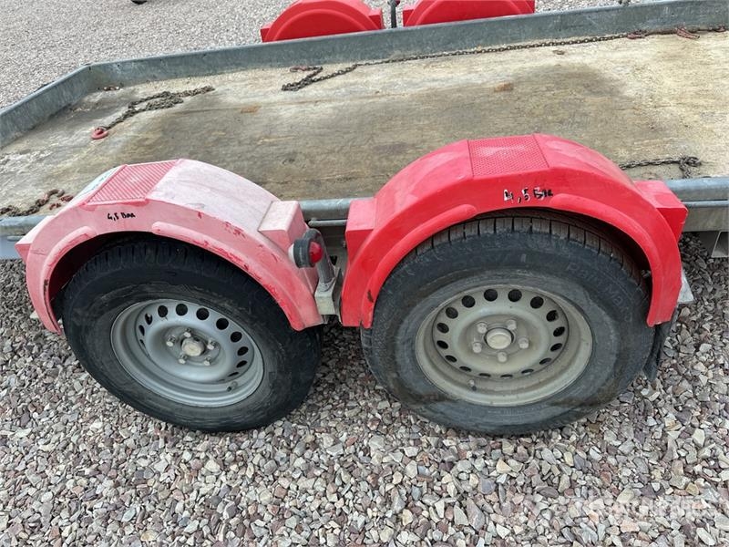 Hubiere Remorque 2 Essieux T/A Equipment Trailer Auto pārvadāšanas treileri