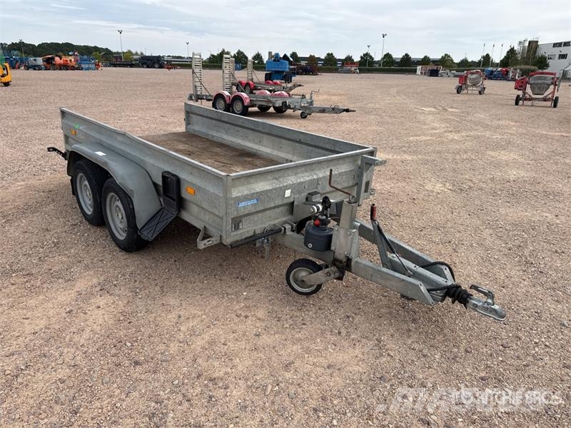Hubiere Remorque 2 Essieux T/A Plant Trailer Equipment Tra مقطورات مركبات نقل