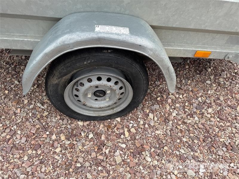 Hubiere S/A Remorque 1 Essieu Equipment Trailer (Inoperabl Vehicle transport trailers