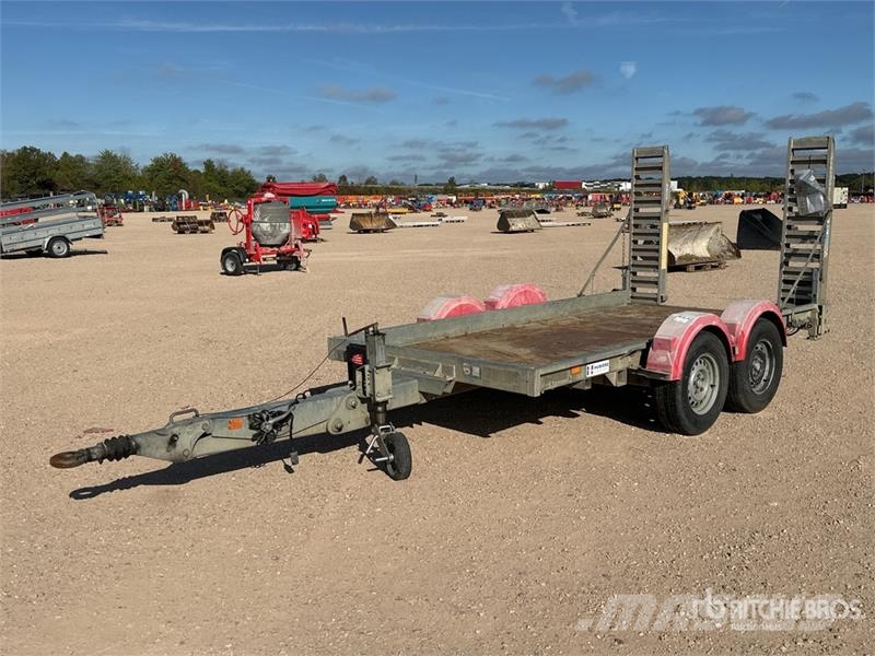 Hubiere T/A Remorque Equipment Trailer مقطورات مركبات نقل