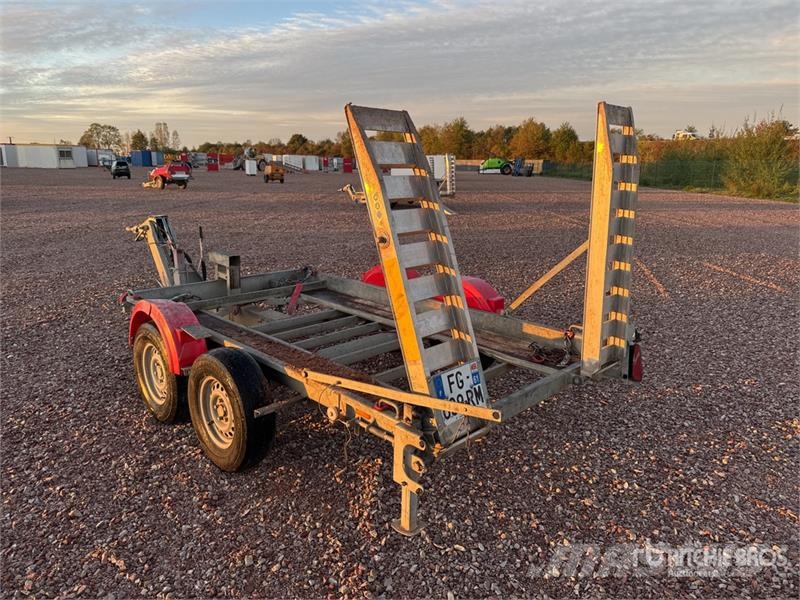 Hubiere T/A Remorque Equipment Trailer Anhænger til Autotransport