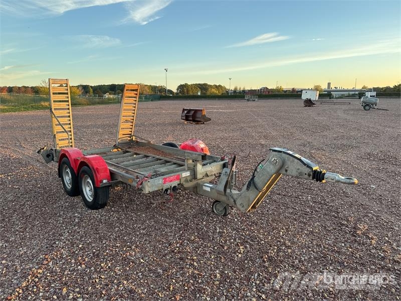 Hubiere T/A Remorque Equipment Trailer Anhænger til Autotransport