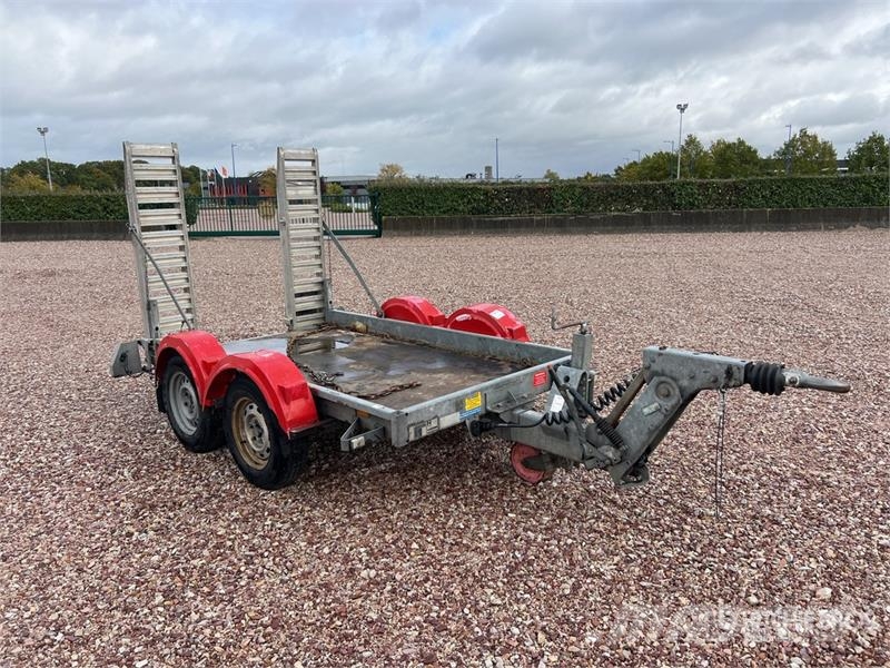 Hubiere T/A Remorque Equipment Trailer Ρυμούλκες μεταφοράς οχημάτων