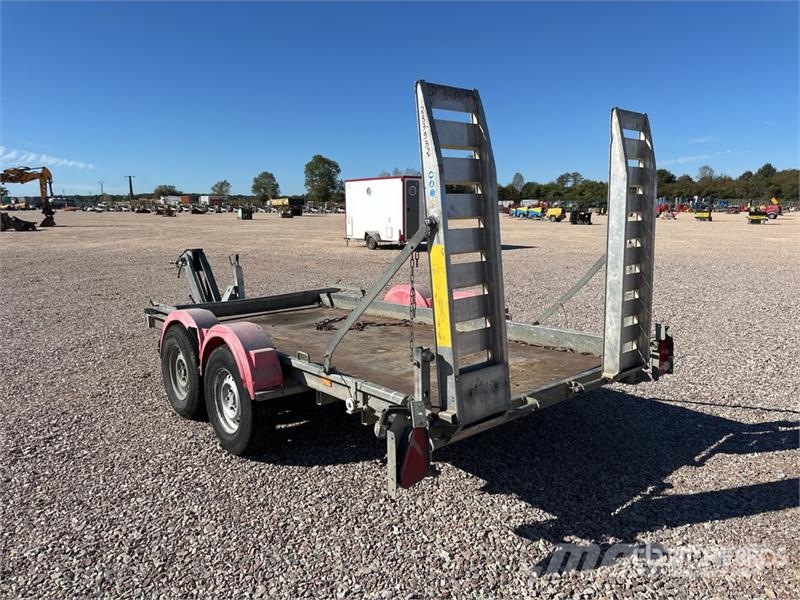 Hubiere TPG3502 T/A Remorque Equipment Trailer Autotransportanhänger