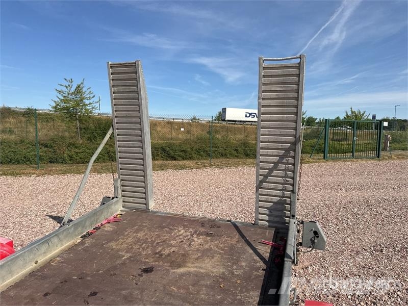 Hubiere TPG352R Equipment Trailer Autotransporter prikolice