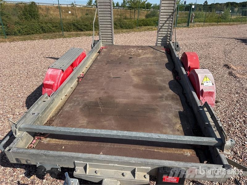 Hubiere TPG352R Remorque 2 Essieux T/A Equipment Trailer Vehicle transport trailers