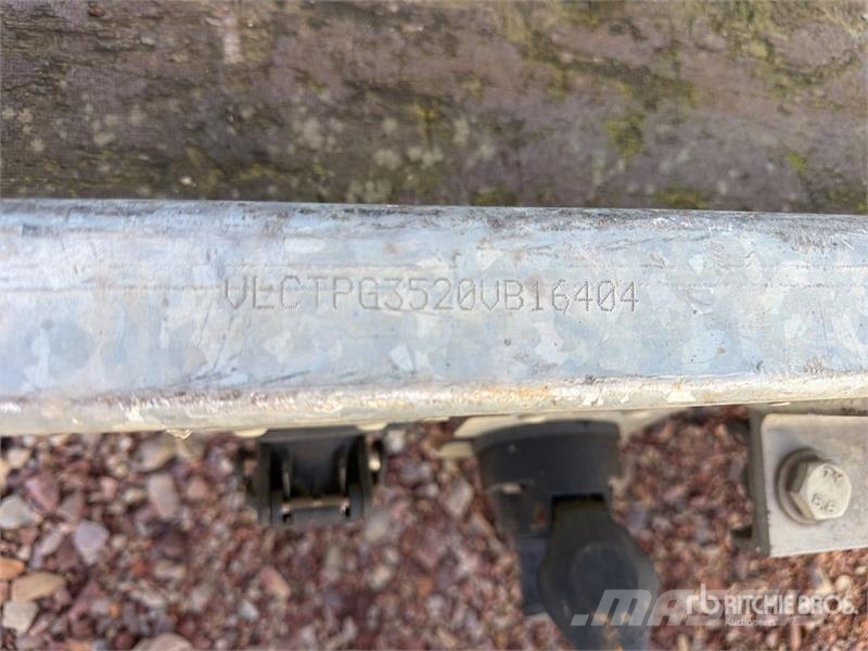 Hubiere TPG352R T/A Remorque Equipment Trailer (Inoperable Remorci transport vehicule