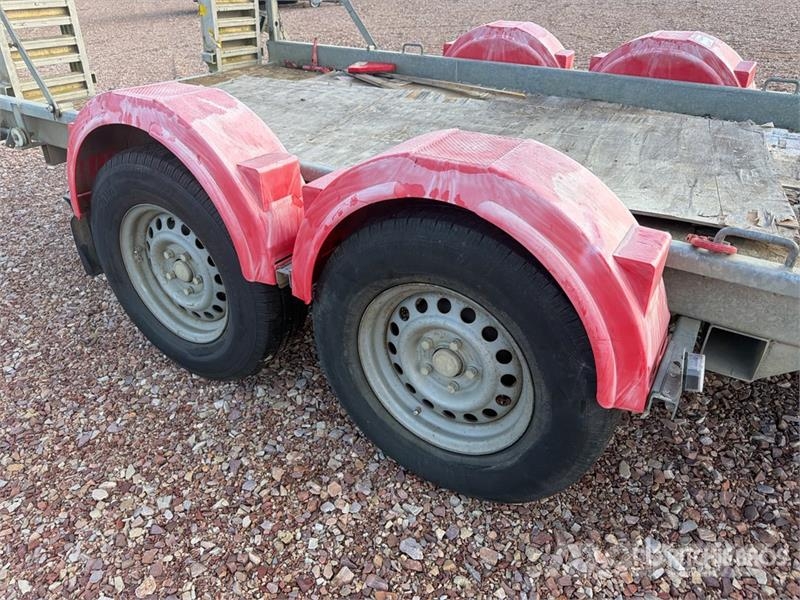 Hubiere TPG352R T/A Remorque Equipment Trailer (Inoperable Remorci transport vehicule