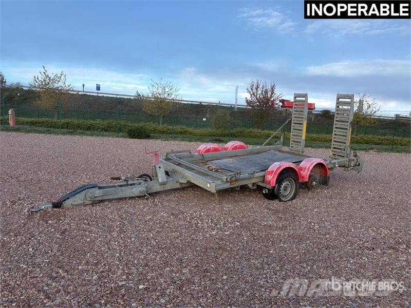 Hubiere TPG352R T/A Remorque Equipment Trailer (Inoperable Prívesy na prepravu automobilov