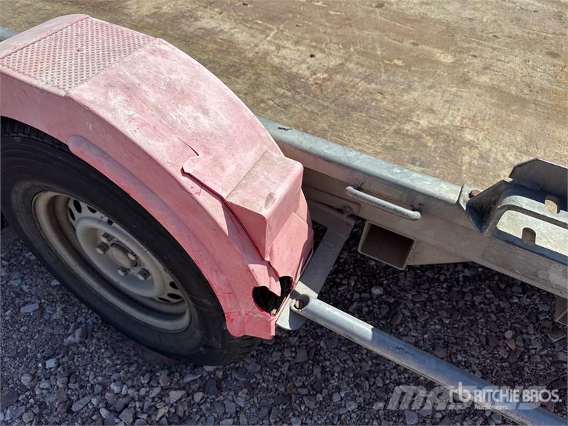 Hubiere TPG352R T/A Remorque 2 Essieux Equipment Trailer Autotransporter prikolice