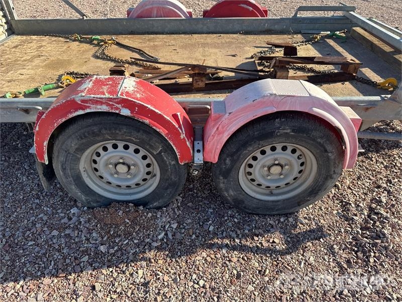 Hubiere TPG352R T/A Remorque Equipment Trailer Przyczepy do transportu samochodów