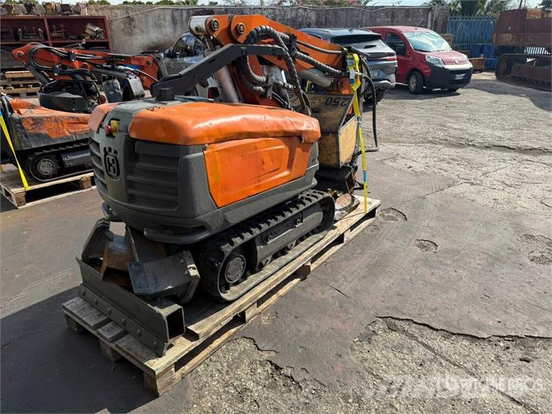 Husqvarna DXR250 Demolition Robot Diger