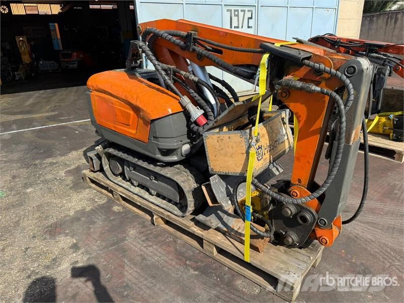 Husqvarna DXR250 Demolition Robot Diger
