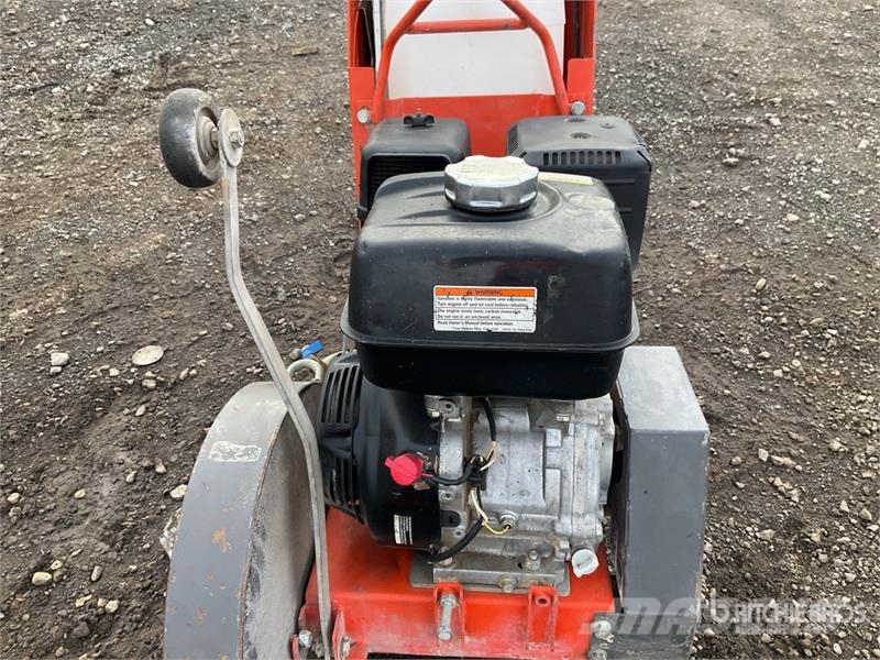 Husqvarna FS400LV Fűrészgépek