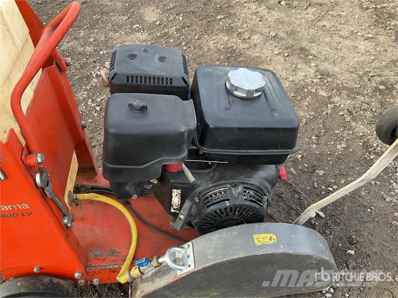 Husqvarna FS400LV Fűrészgépek