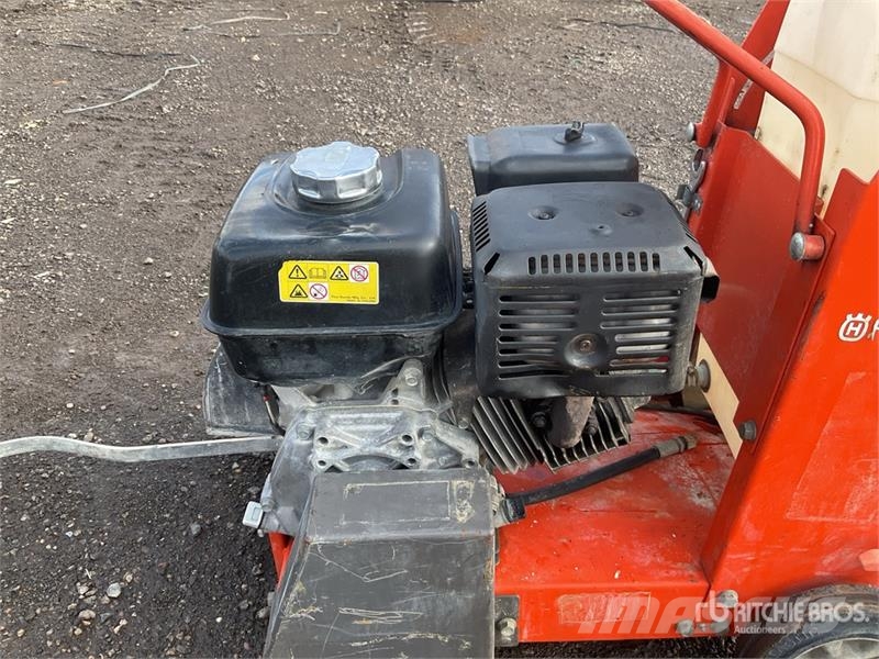 Husqvarna FS400LV Serrarias