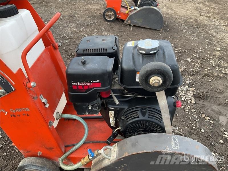 Husqvarna FS400LV Fűrészgépek