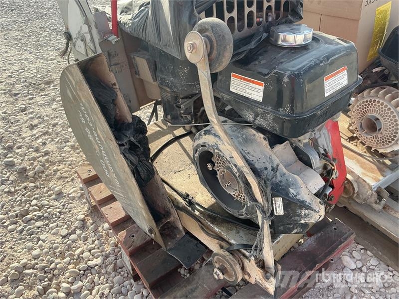 Husqvarna FS400LV Quantity of (2) Walk-Behind Saw (Inoperabl Sahat