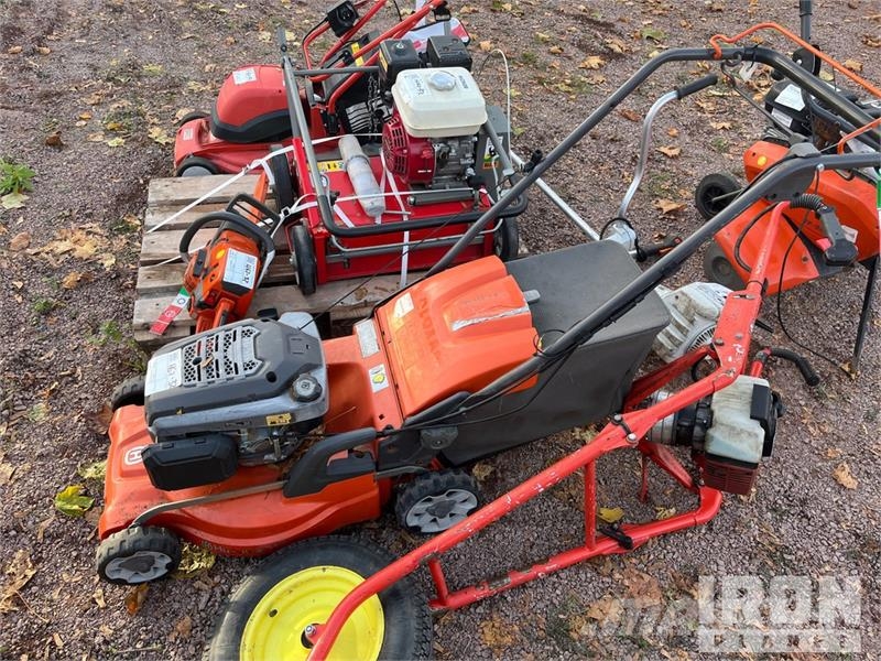 Husqvarna LC347V Lawn Mower 乗用・自走モア/芝刈り機
