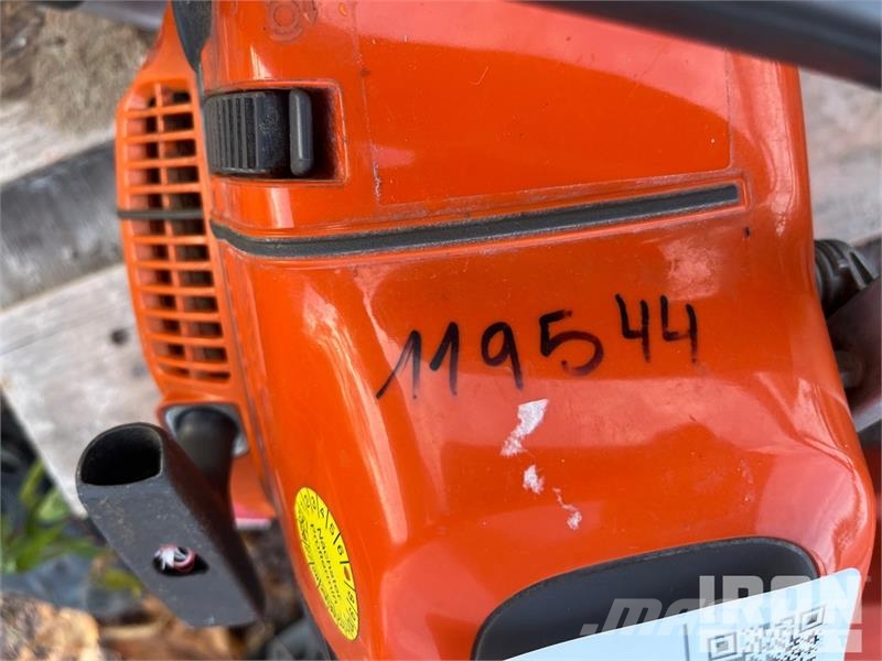 Husqvarna LC347V Lawn Mower 乗用・自走モア/芝刈り機