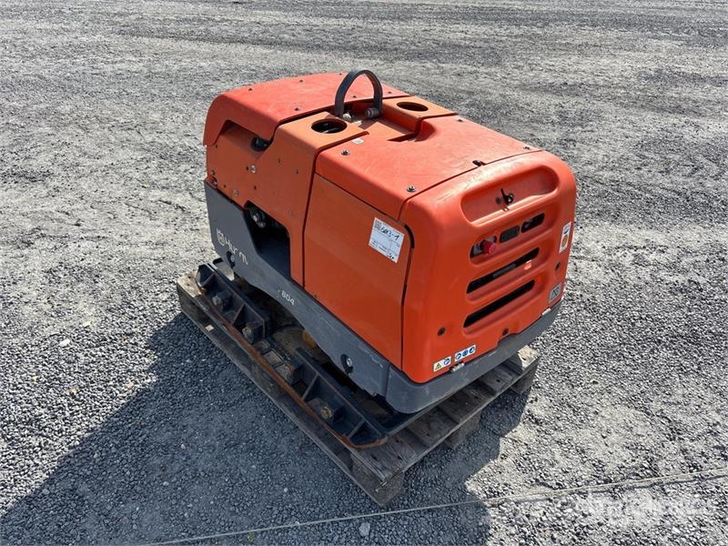 Husqvarna LH804 Vibratory Plate Compactor Vibradores