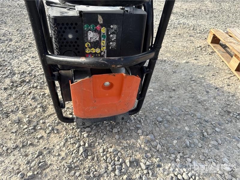 Husqvarna LT 8005 Jumping Jack Tamper Pisones compactadores