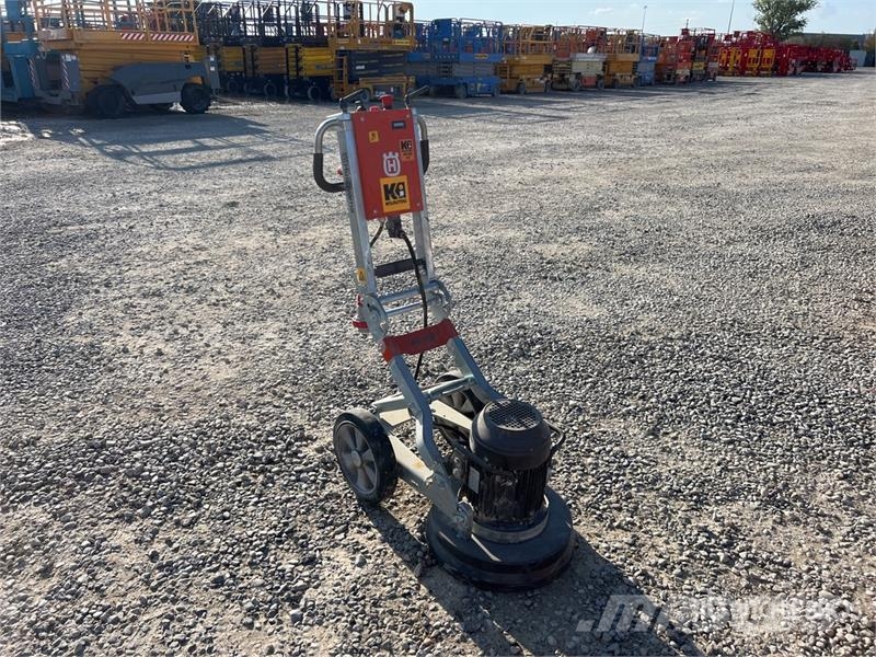 Husqvarna PG400 Floor Scrubber Muut perävaunut