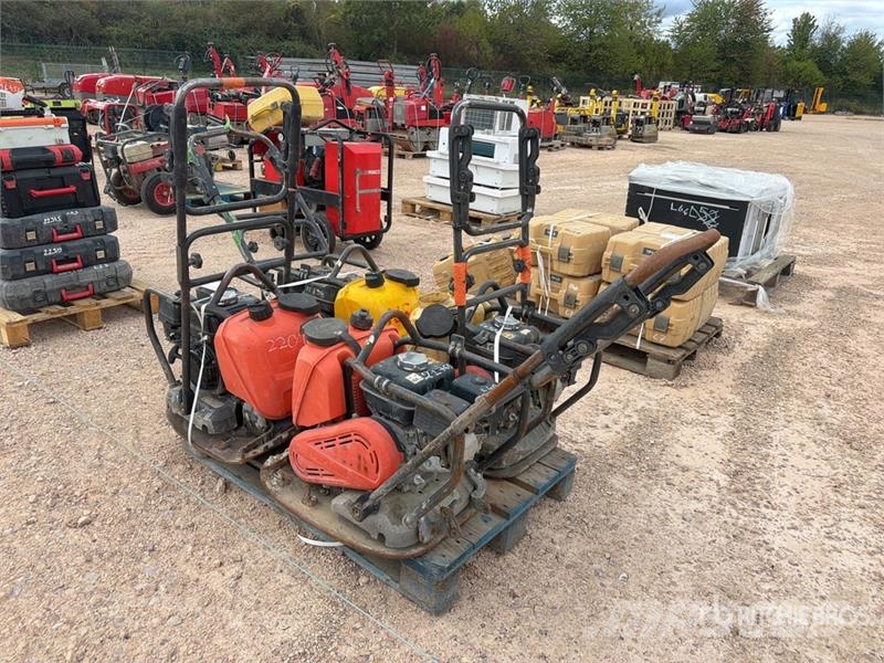 Husqvarna Qte De Plaques Vibrantes Qty Of Vibratory Plate Co 平板夯