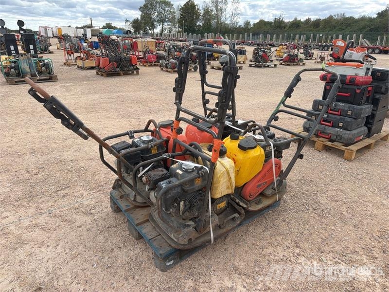 Husqvarna Qte De Plaques Vibrantes Qty Of Vibratory Plate Co 平板夯