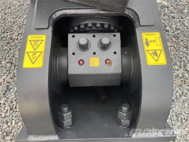 Hydraram FPR-16B Demolition Pulverizer (Unused) Crushers