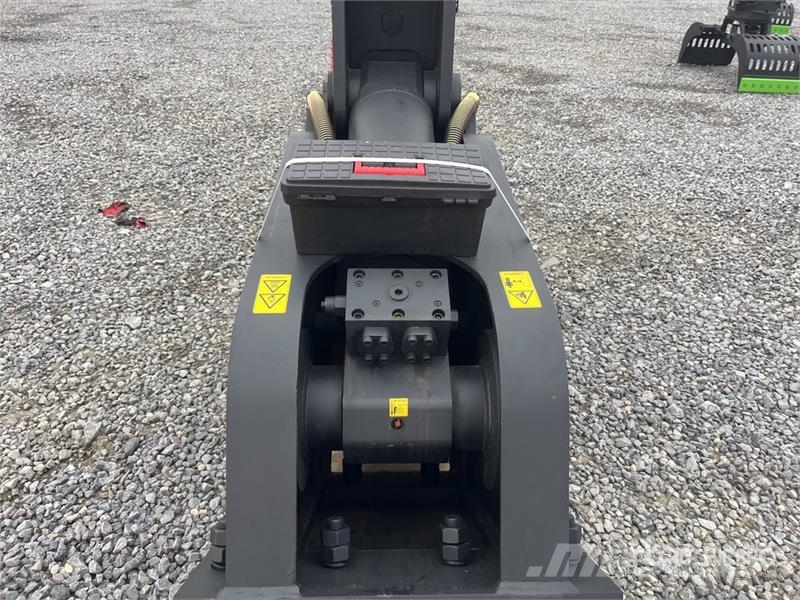 Hydraram FPR-24B Demolition Pulverizer (Unused) Crushers