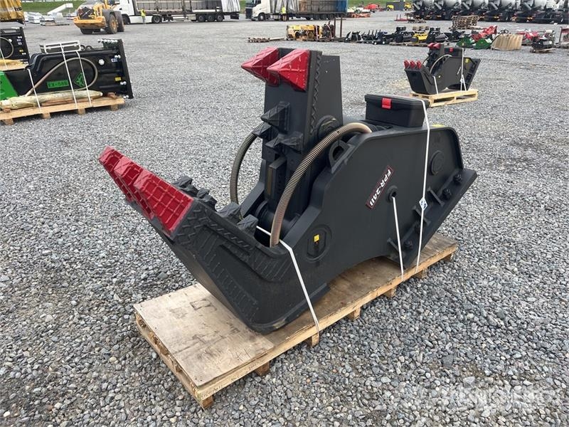 Hydraram FPR-24B Demolition Pulverizer (Unused) Crushers