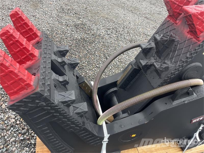 Hydraram FPR-32B Concrete Crusher (Unused) Crushers
