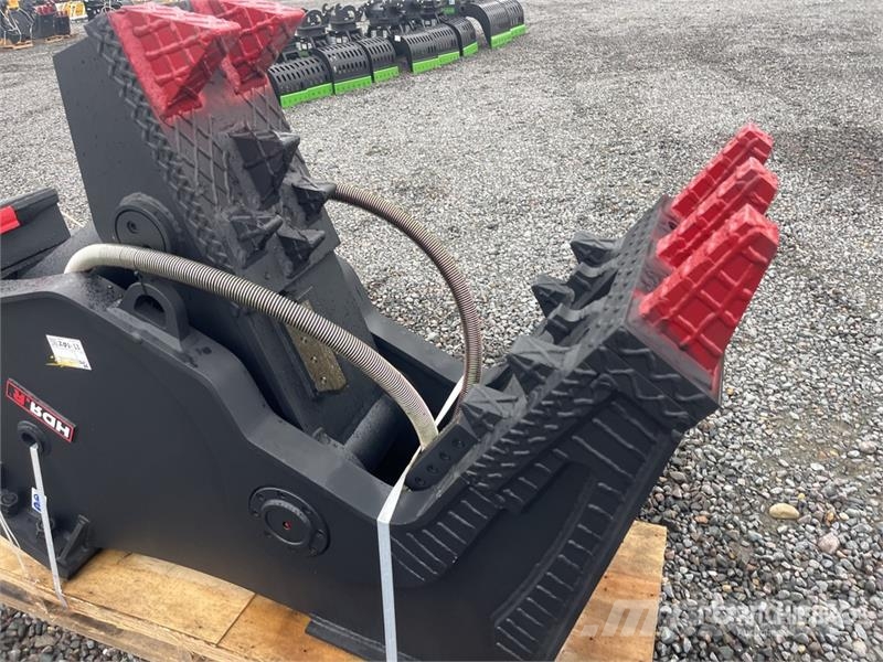 Hydraram FPR-32B Demolition Pulverizer (Unused) Crushers