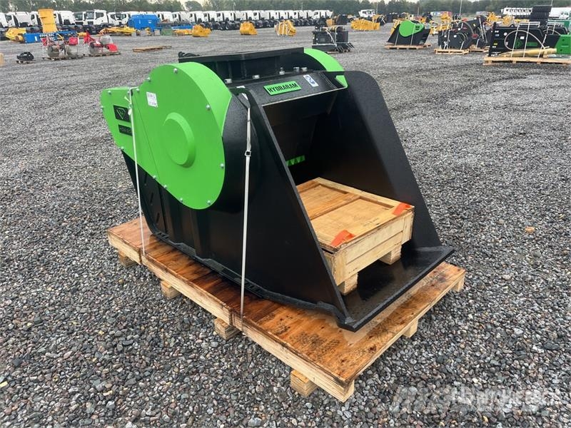 Hydraram HCB-32 1000 mm Concrete Crusher (Unused) Crushers