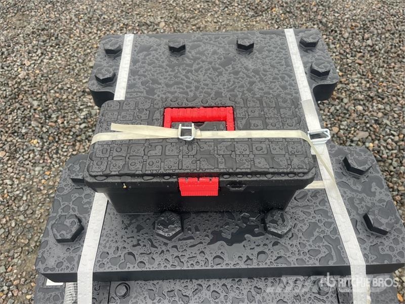 Hydraram HMR-42T Hydraulic Magnet (Unused) Other components