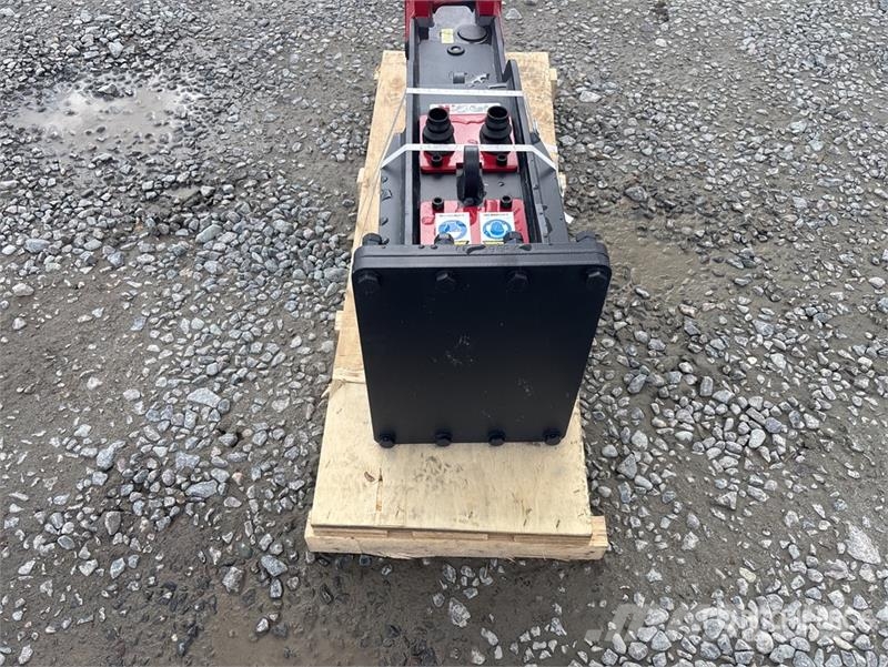 Hydraram HRX-55S Hydraulic Breaker (Unused) Hamers en brekers